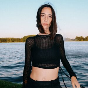 Perjalanan Karier Amelie Lens: Dari Model Hingga DJ Terkenal